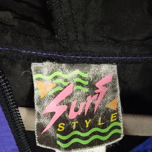 Surf Style,Vintage Purple and Black Windbreaker Jacket - Picture 3 of 17